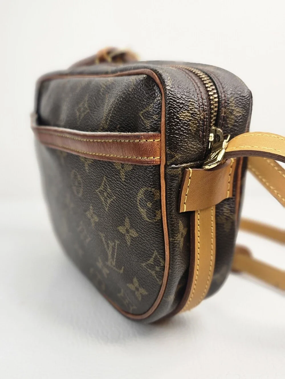 Authentic Louis Vuitton LV Jeune Fille MM Monogram Crossbody Shoulder w/dustbag